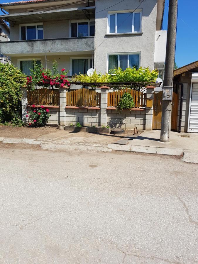 Къща За Гости Саня Hotel Kavarna Exterior photo